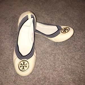 Beautiful 6.5 Tory Burch Flats